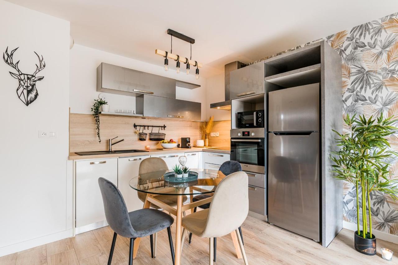 Apartment Le Nouveau Monde - Chic Et Confortable Saint-Priest (Rhone)
